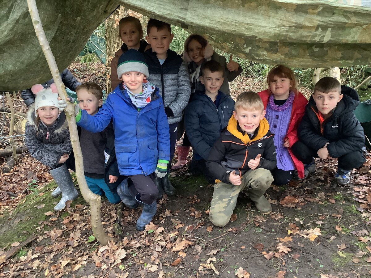 Shelter Building Outdoor Elements (6)